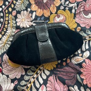 PUTU Black Faux Leather/Suede Clutch